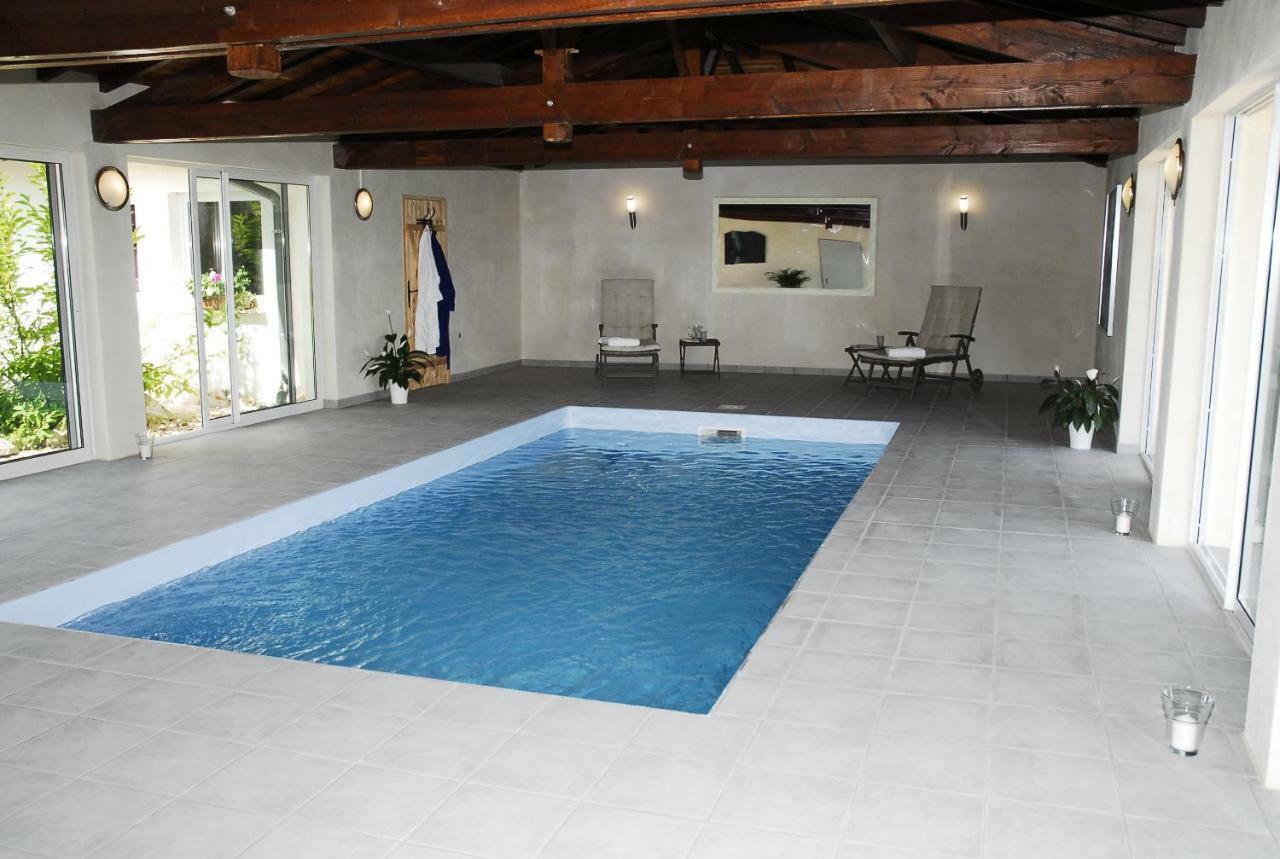 Ferienwohnung Au Pajot Ambax Dış mekan fotoğraf